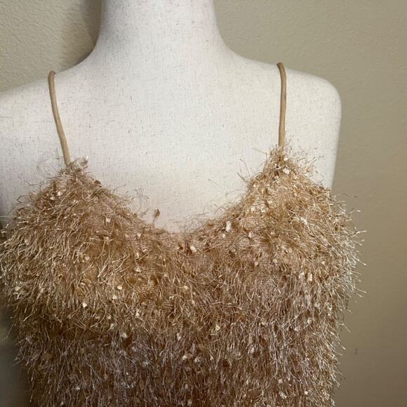 Solution top shimmery gold fluffy fringy feminine spaghetti strap lined Sz L - Picture 3 of 10